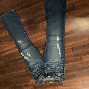 Men’s buckle jeans